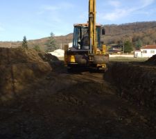 L'ouverture du terrain est en cours....