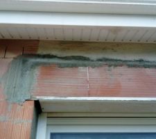 Suite a l'erreur du maçon de 20cm sur les ouvertures , voici le travail afin de remettre la baie vitrée a l'emplacement prévu sur le PC et plan