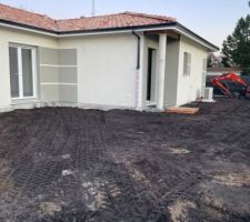 Remblaiement coté entrée