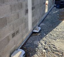 Installation des baguettes sur delta MS finitions isolation.