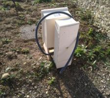 Installation d'un compteur de chantier qui n'était pas prévue et qui a été exigé par MCA 3 mois après la date prévue pour le premier coup de pelle.