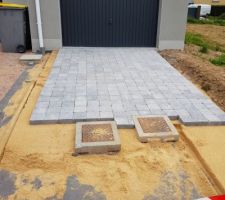 Allee de garage pavé vieilli 15x15