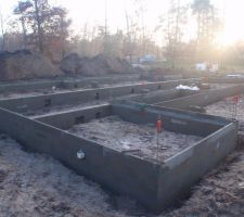 Le garage sera haut, va falloir du remblai !