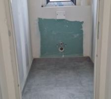 Carrelage fin couloir et WC 80X80
