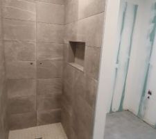 Carrelage douche enfant 30X60