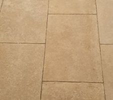 Pose du carrelage imitation travertin Coem Aquitaine beige