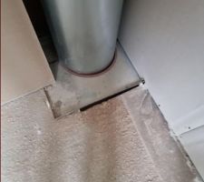 Jour au niveau du conduit