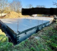 Réalisation du plancher béton sur le vide sanitaire