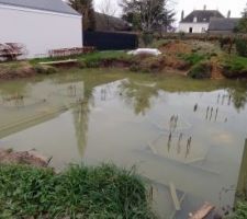 Chantier arrêté le temps que l'étude béton soit mise à jour (alignement, portée)