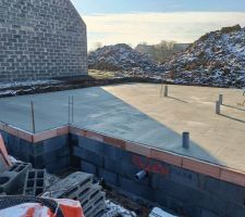 Vide sanitaire monté et dalle terminée