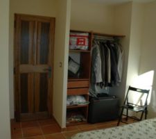 Autre vue de la premi&egrave;re chambre d' amis