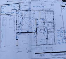 Plan de la maison et début des esquisses électrique