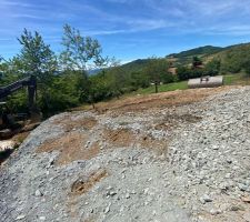 Terrassement final en cours