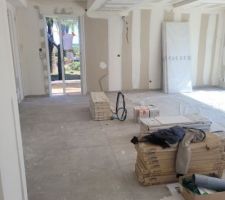 Bandes placo enfin r&eacute;alis&eacute;es. &Ccedil;a avance !