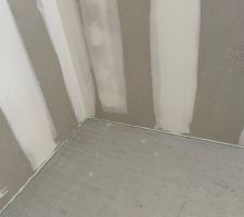 Mousse autour de la chape !!!