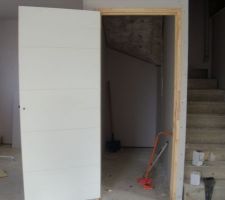 Le placard sous l'escalier petit rajout de dernière minute