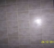 Vue carrelage dessus baignoire balneo