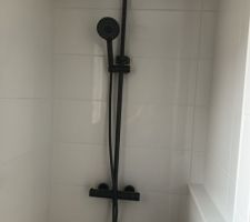 PETIT CABINET DE TOILETTE