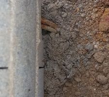 Le travail n'est pas fait avec s&eacute;rieux idem les barre a b&eacute;ton ne sont pas dans l'alignement