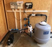 Mise en eau et installation hydraulique dans l?abris de piscine