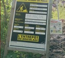 Affichage du permis de construire le 27 mais 2023 dans son environnement proche