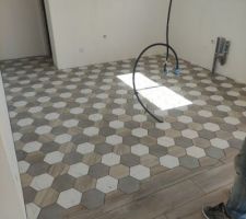 Carrelage salon et cuisine