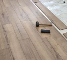 Pose du parquet ARTENS de chez LEROY MERLIN