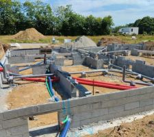 Parpaings + conduites