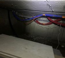 Conduites non isolées dans le vide sanitaire :(