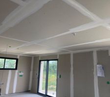 Pose des bandes fin mardi prochain