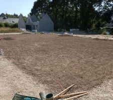 Le travail de dingue de mon p&egrave;re, le terrain est impeccable