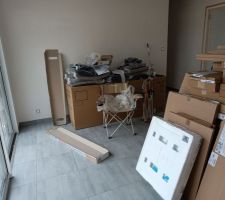 C'est le bazar mais ça avance. Cuisine, clic clac