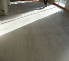 Chape liquide ciment fibrée