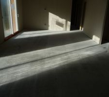 Chape liquide ciment fibrée