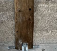 Poteau de soutien de la poutre transversale en place