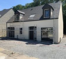 A quelques jours de la remise des clés