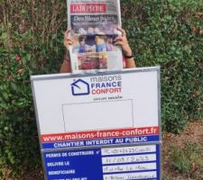 15 septembre 2023 photo avec journal du jour de la dépêche du midi