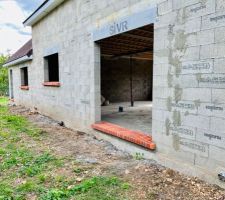 Pose des appuis de fen&ecirc;tres