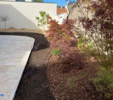 Terrasse en travertin sur lit de sable