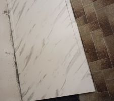 Le receveur vient en butée sur le carrelage