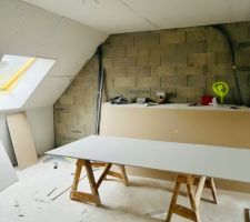Chambre/bureau du haut