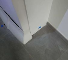 Le carrelage qui ne va pas jusqu'au bout, merci
