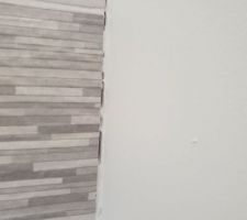 Joint réalisé par un carreleur professionnel