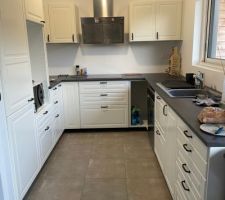 Cuisine en fin de réalisation