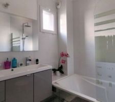 SALLE DE BAINS ETAGE