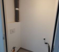 Carrelage du WC de l'étage.