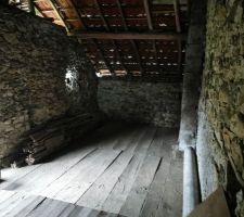 L'autre côté des combles...sans la paille...