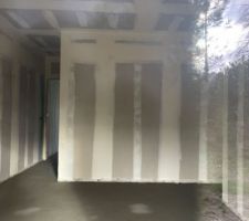 Chape termin&eacute;e vue entr&eacute;e