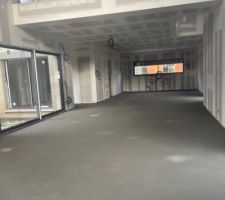 Chape terminée salon Sam cuisine