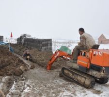 Tranchée pour eau usée  et branchement  arrivée eau potable